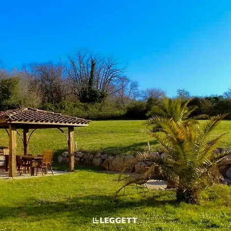 Escapade Isolee Dans Les Bois, Piscine & Etangs Villa